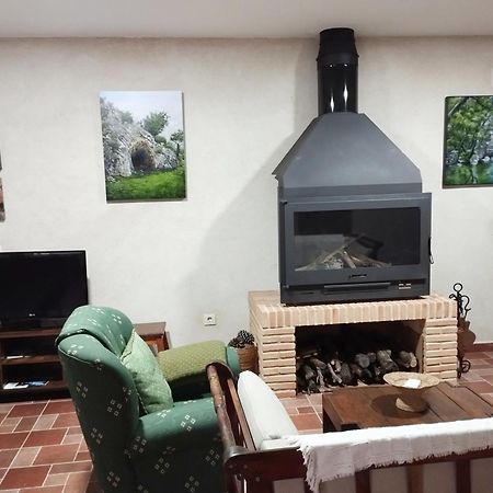 Vivienda Rural Ronda Villa Aldeaquemada Bagian luar foto